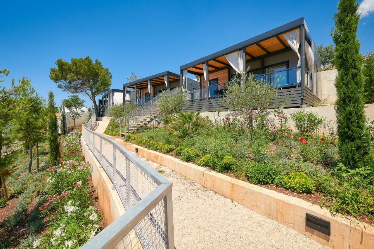 Medora Orbis Mobile Homes & Glamping Podgora Eksteriør bilde