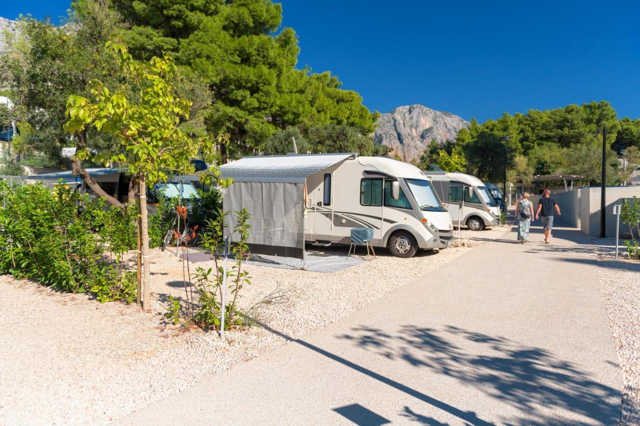 Medora Orbis Mobile Homes & Glamping Podgora Eksteriør bilde